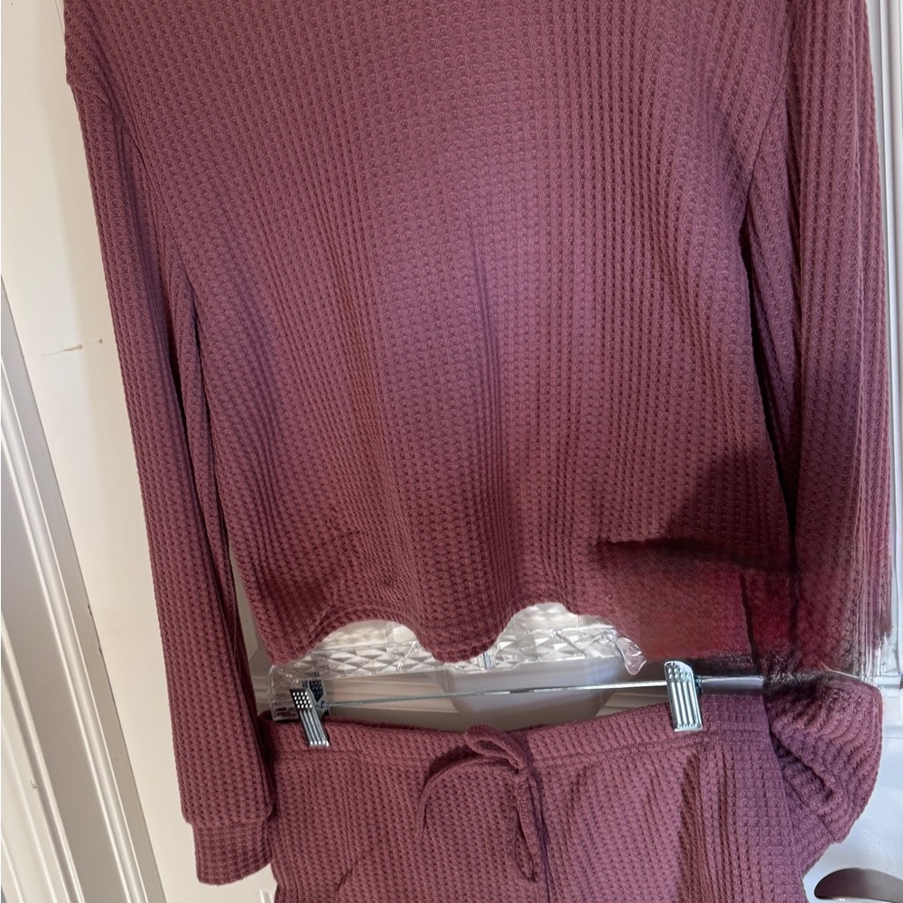 Waffle Knit Lounge Set in Burgundy